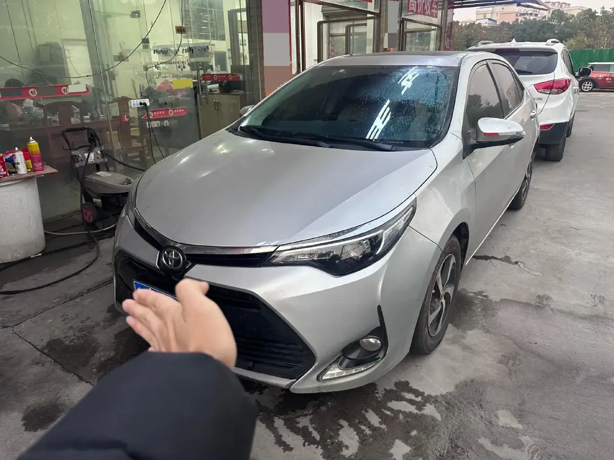 2017 Toyota Levin 1.2T 116HP L4 CVT