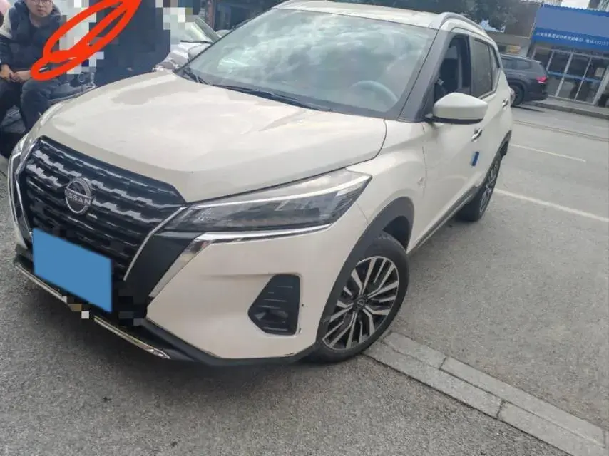 2023 Nissan Kicks 1.5L 122HP L4 CVT