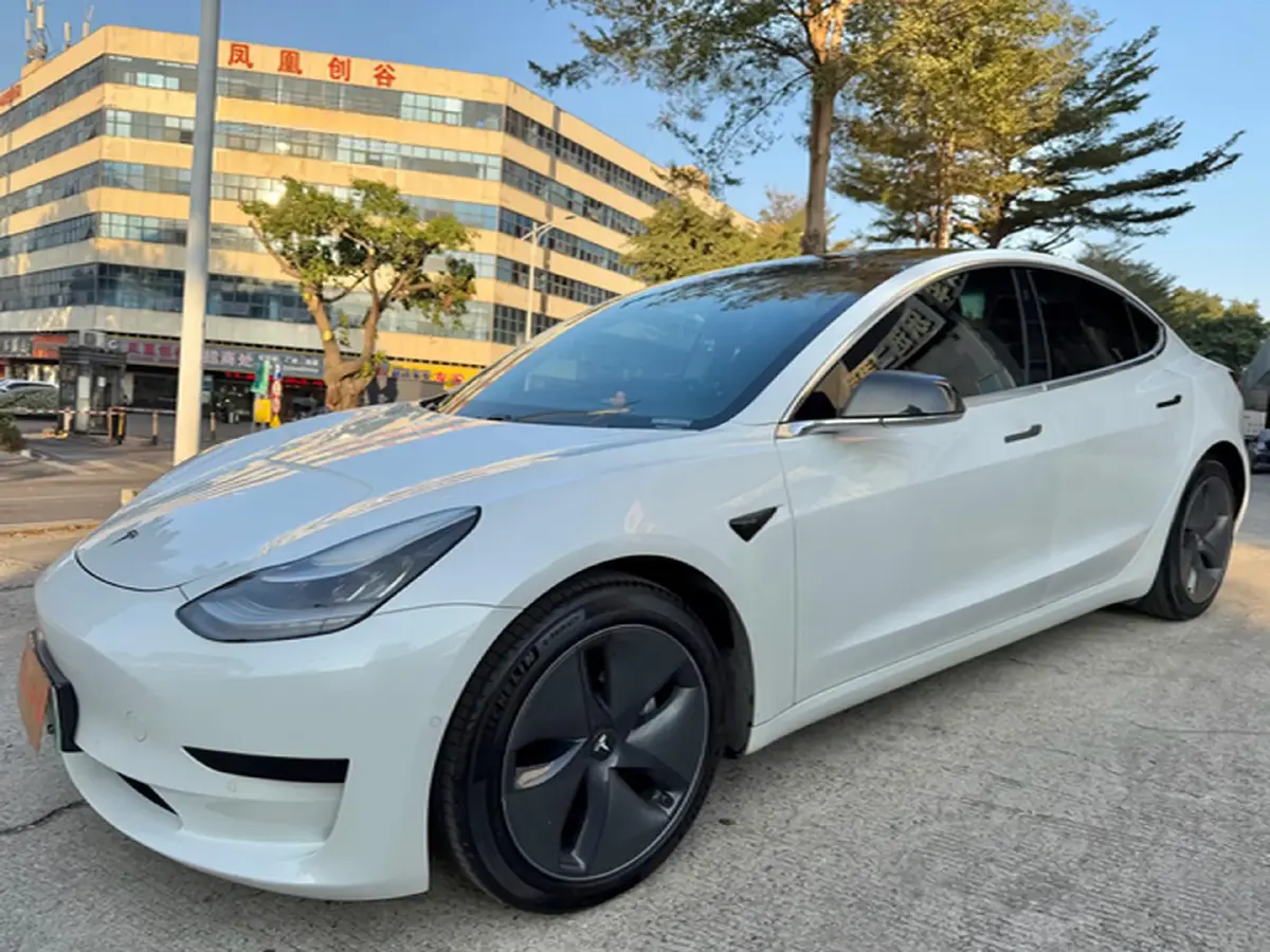 2020 Tesla Model 3 BEV 52KWH