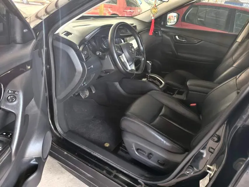 2020 Nissan X-Trail 2.0L 154HP L4 CVT,autocango,china used car exporter,china ev exporter,chinese used car exporter,chinese used ev exporter