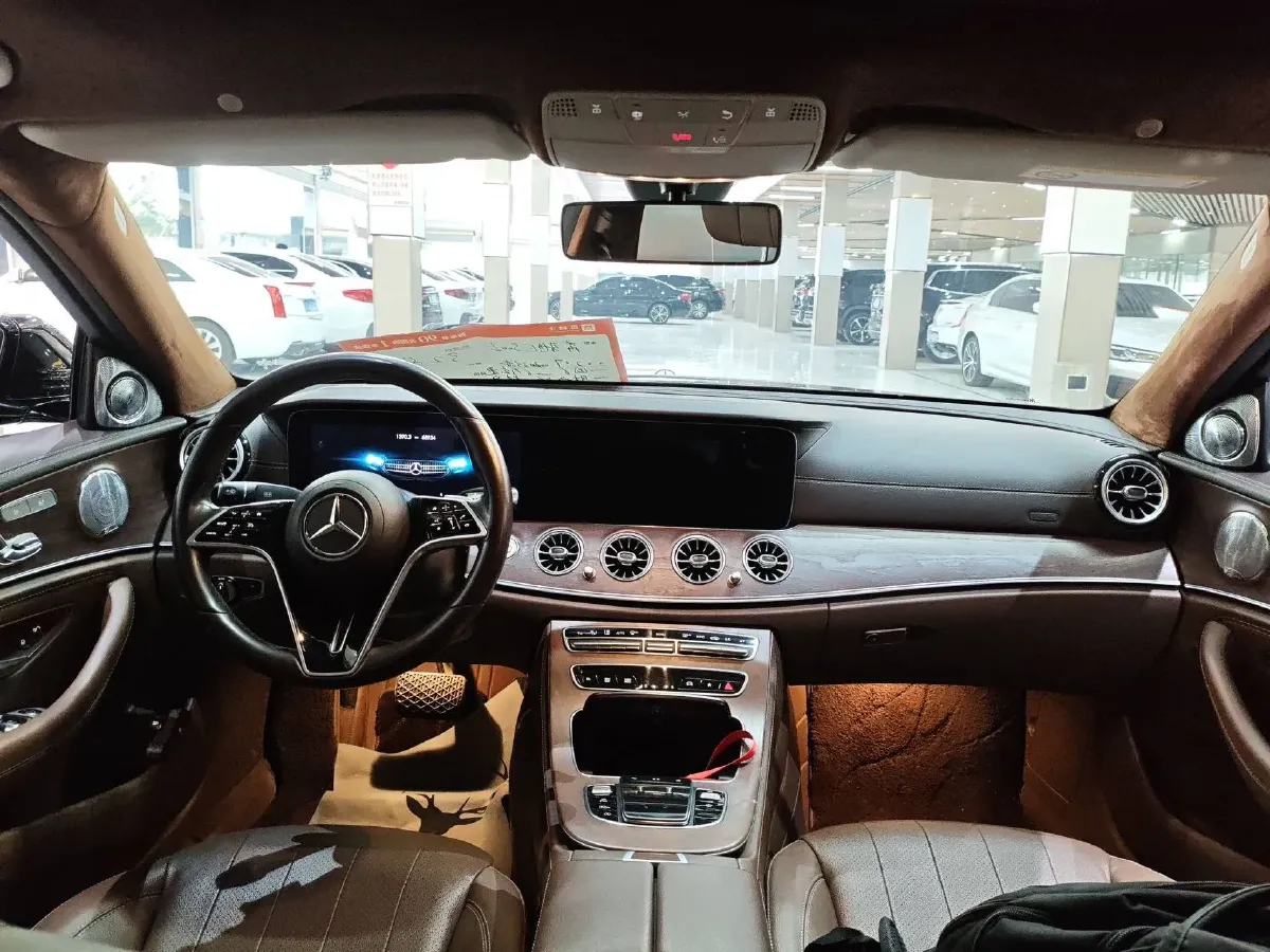 2023 Mercedes-Benz E Class 2.0T 258HP L4 9AT,autocango,china used car exporter,china ev exporter,chinese used car exporter,chinese used ev exporter