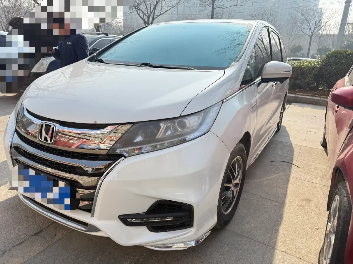 2021 Honda Odyssey 2.0L 146HP L4 E-CVT Hybrid