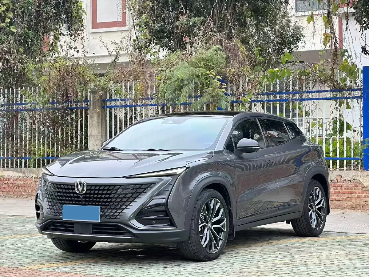 2022 ChangAn UNI-T 1.5T 188HP L4 7DCT