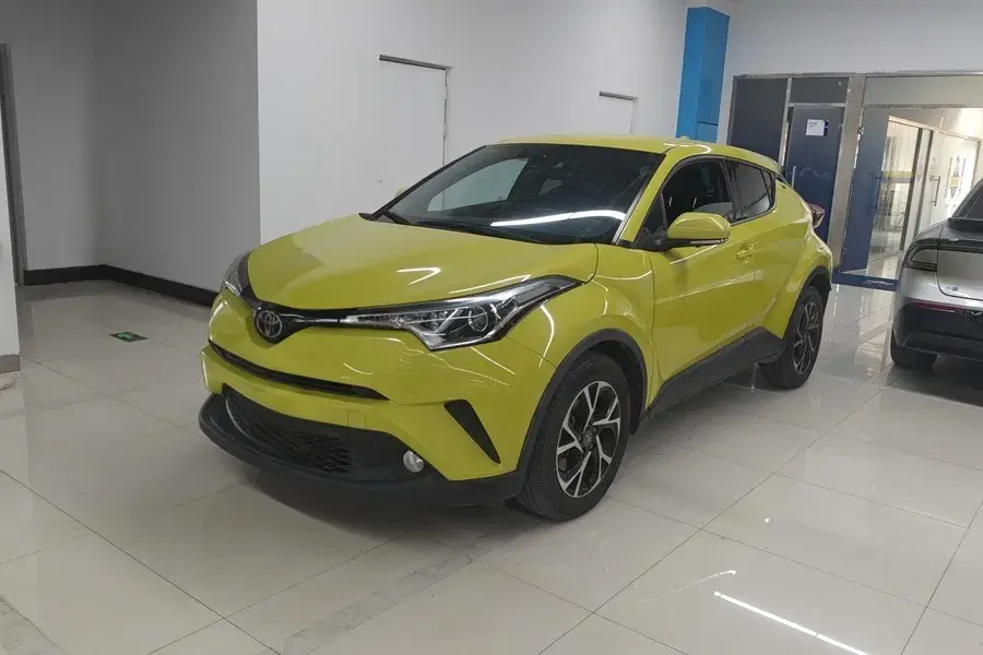 2018 Toyota C-HR 2.0L 171HP L4 CVT