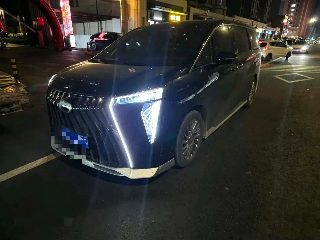 2024 GAC Trumpchi M8 2.0T 252HP L4 8AT