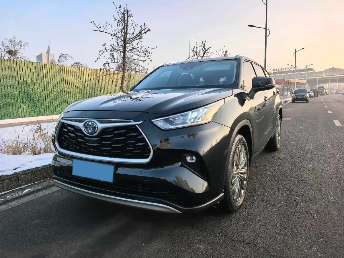 2022 Toyota Highlander 2.0T 248HP L4 8AT