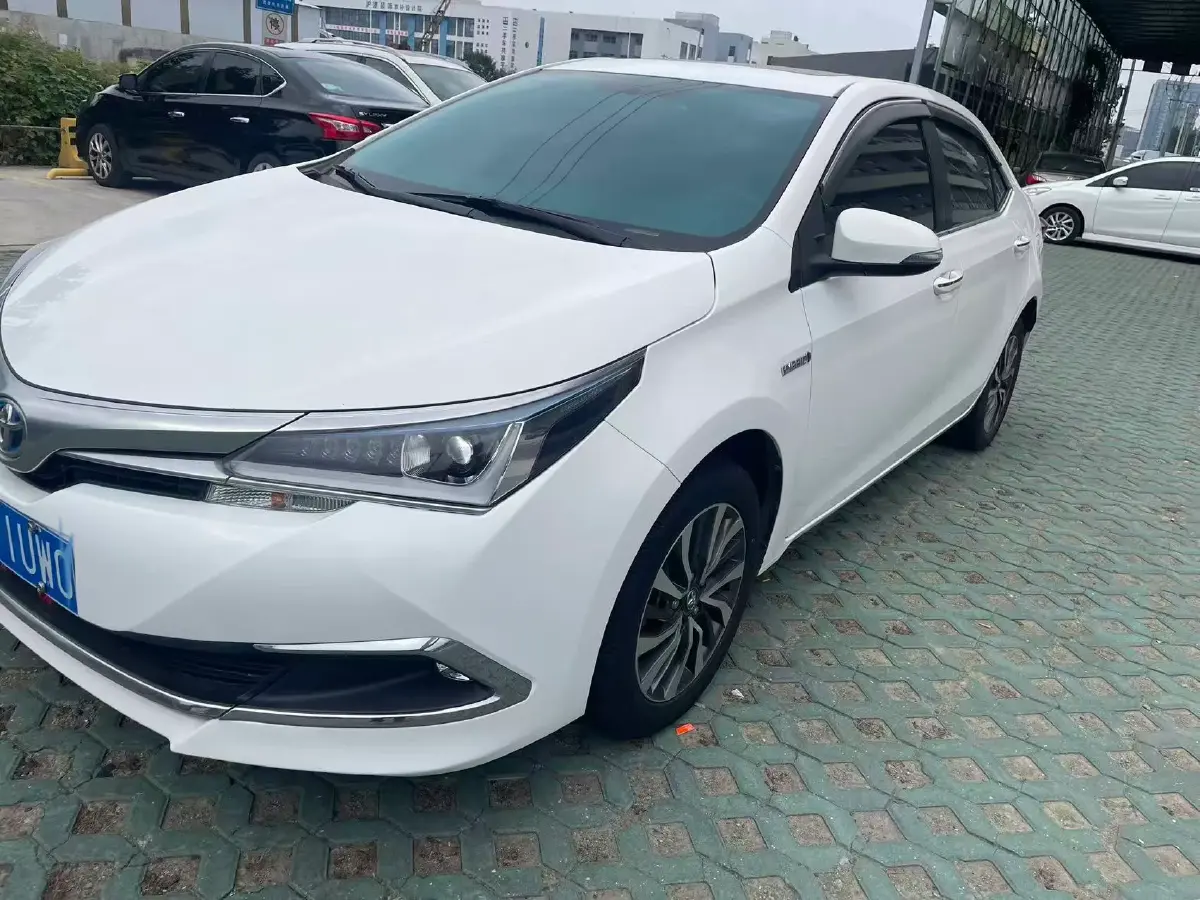 2017 Toyota Corolla 1.2T 116HP L4 CVT