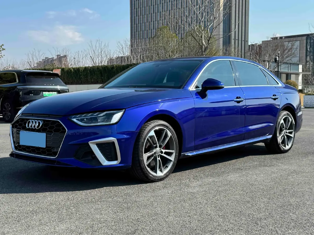 2020 Audi A4L 2.0T 190HP L4 7DCT