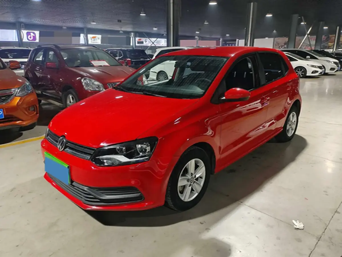 2016 Volkswagen Polo 1.4L 90HP L4 6AT