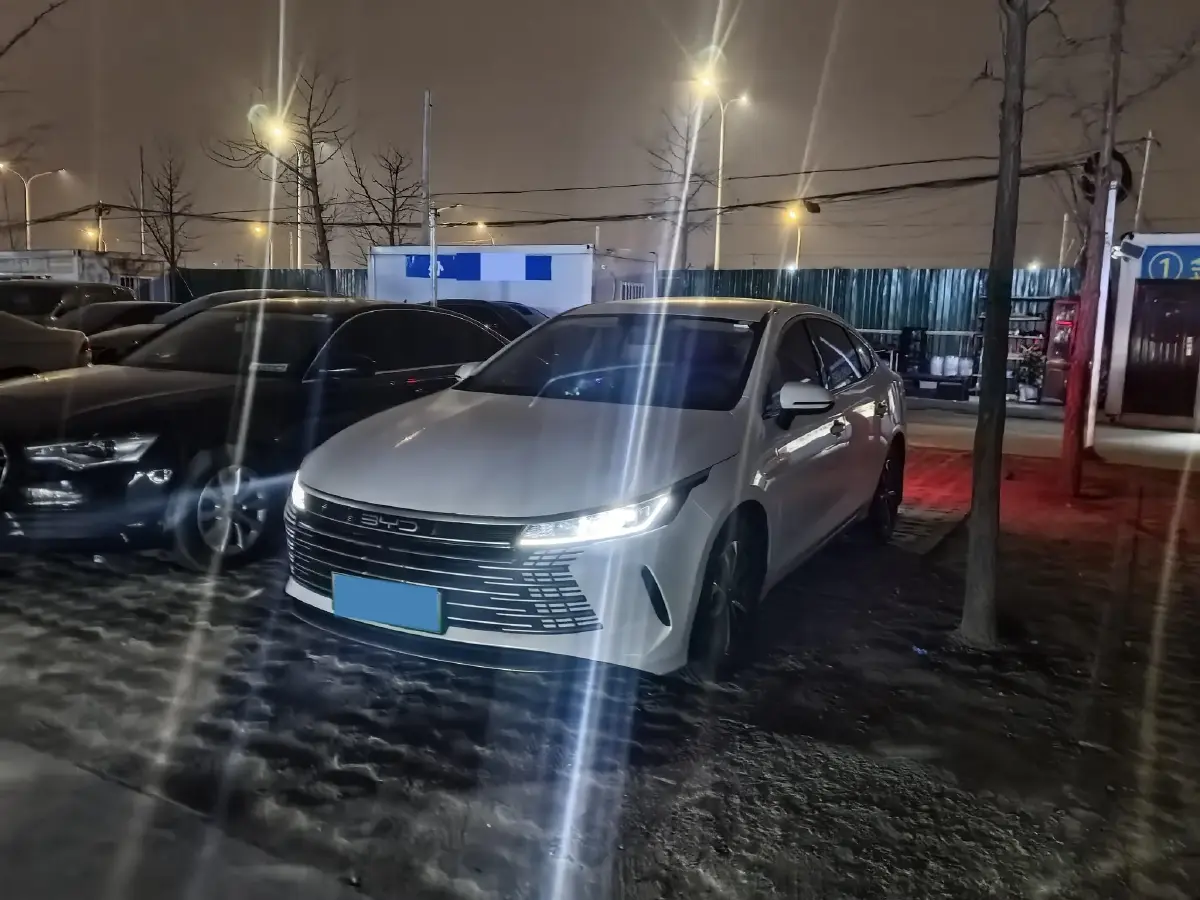 2022 VGV VX7 2.0T 224HP L4 8AT