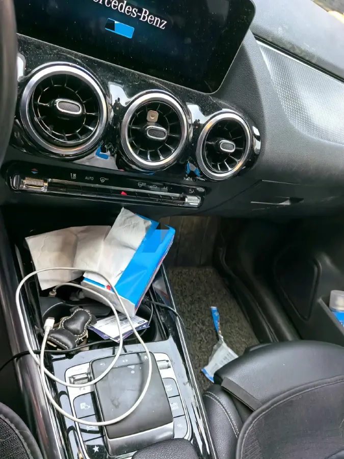 2020 Mercedes-Benz B Class 1.3T 163HP L4 7DCT,autocango,china used car exporter,china ev exporter,chinese used car exporter,chinese used ev exporter