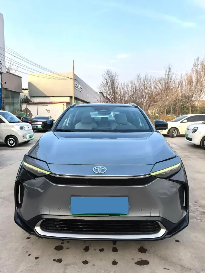 2022 Toyota bZ4X BEV 66.7KWH,autocango,china used car exporter,china ev exporter,chinese used car exporter,chinese used ev exporter
