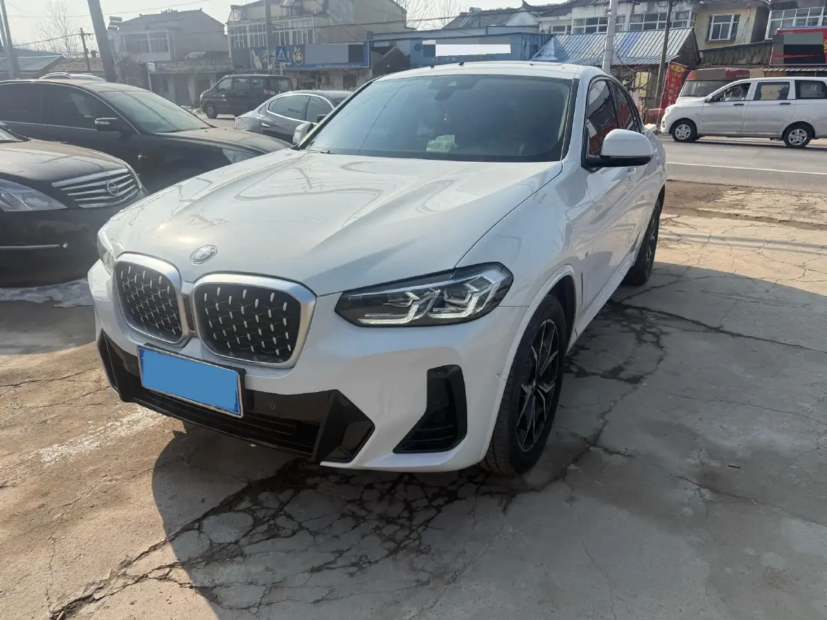 2022 BMW X4 2.0T 184HP L4 8AT