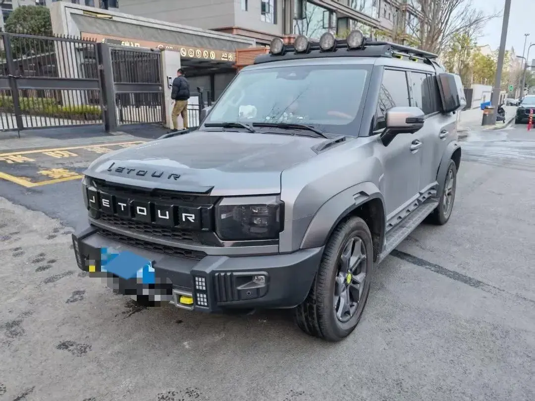 2023 Jetour Traveller 2.0T 254HP L4 8AT