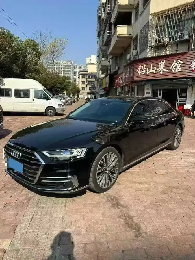 2021 Audi A8 3.0T 340HP V6 8AT