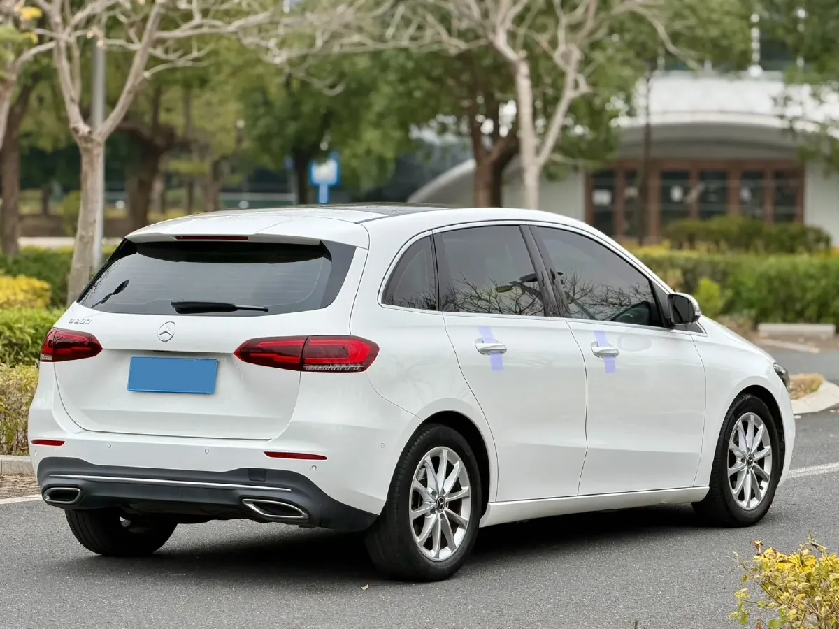 2021 Mercedes-Benz B Class 1.3T 163HP L4 7DCT,autocango,china used car exporter,china ev exporter,chinese used car exporter,chinese used ev exporter