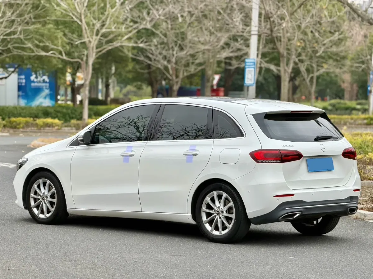 2021 Mercedes-Benz B Class 1.3T 163HP L4 7DCT,autocango,china used car exporter,china ev exporter,chinese used car exporter,chinese used ev exporter