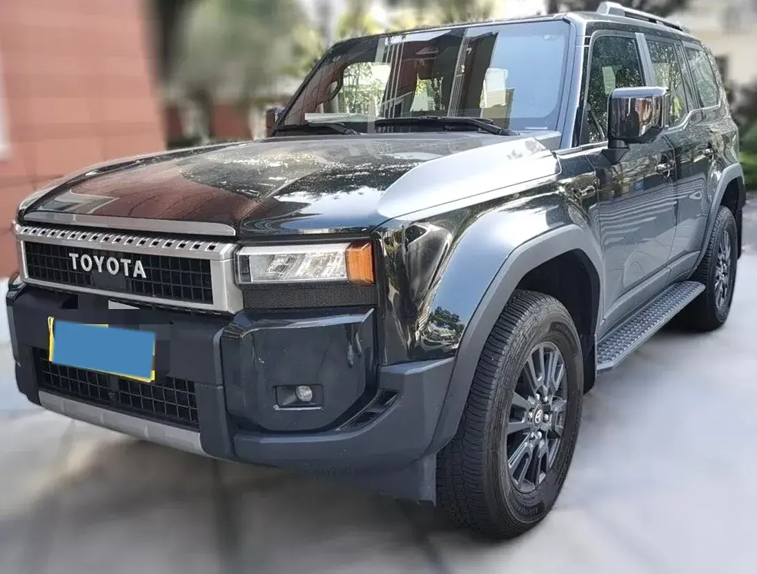 2025 Toyota Land Cruiser Prado 2.4T 282HP L4 8AT Hybrid 5.1KWH