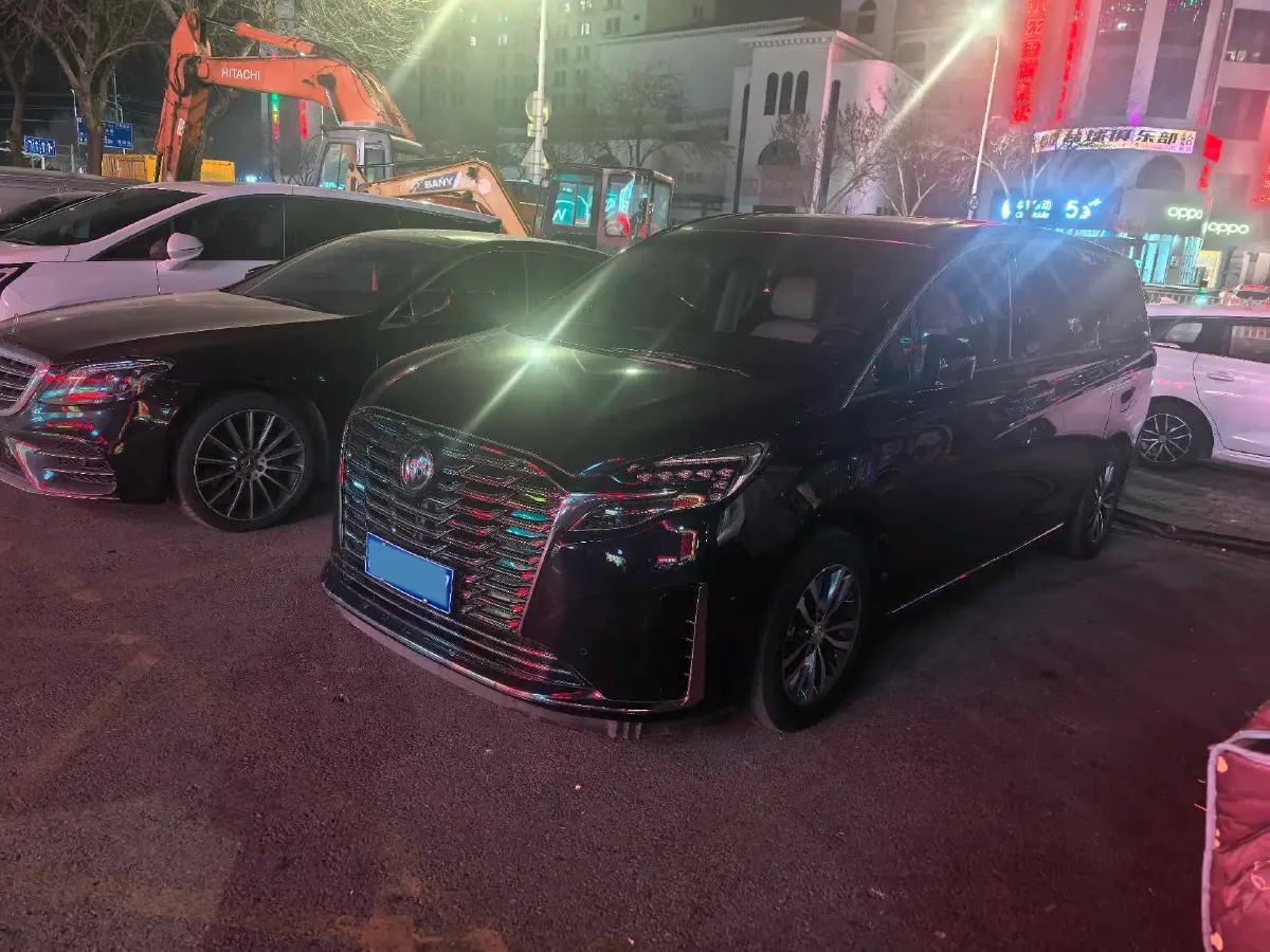 2023 Buick GL8 2.0T 237HP L4 9AT