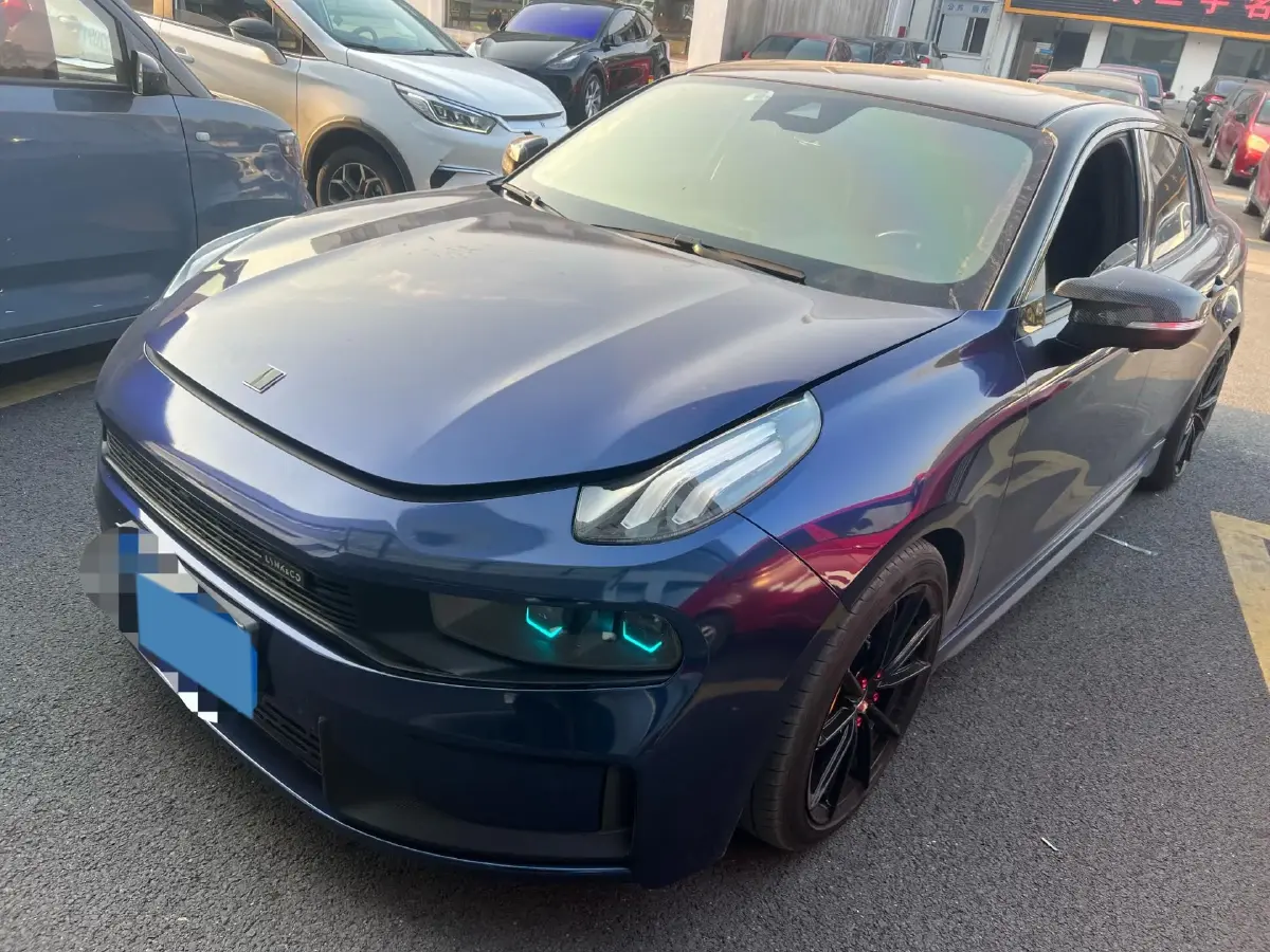 2020 LYNK&CO 03 2.0T 190HP L4 6AT