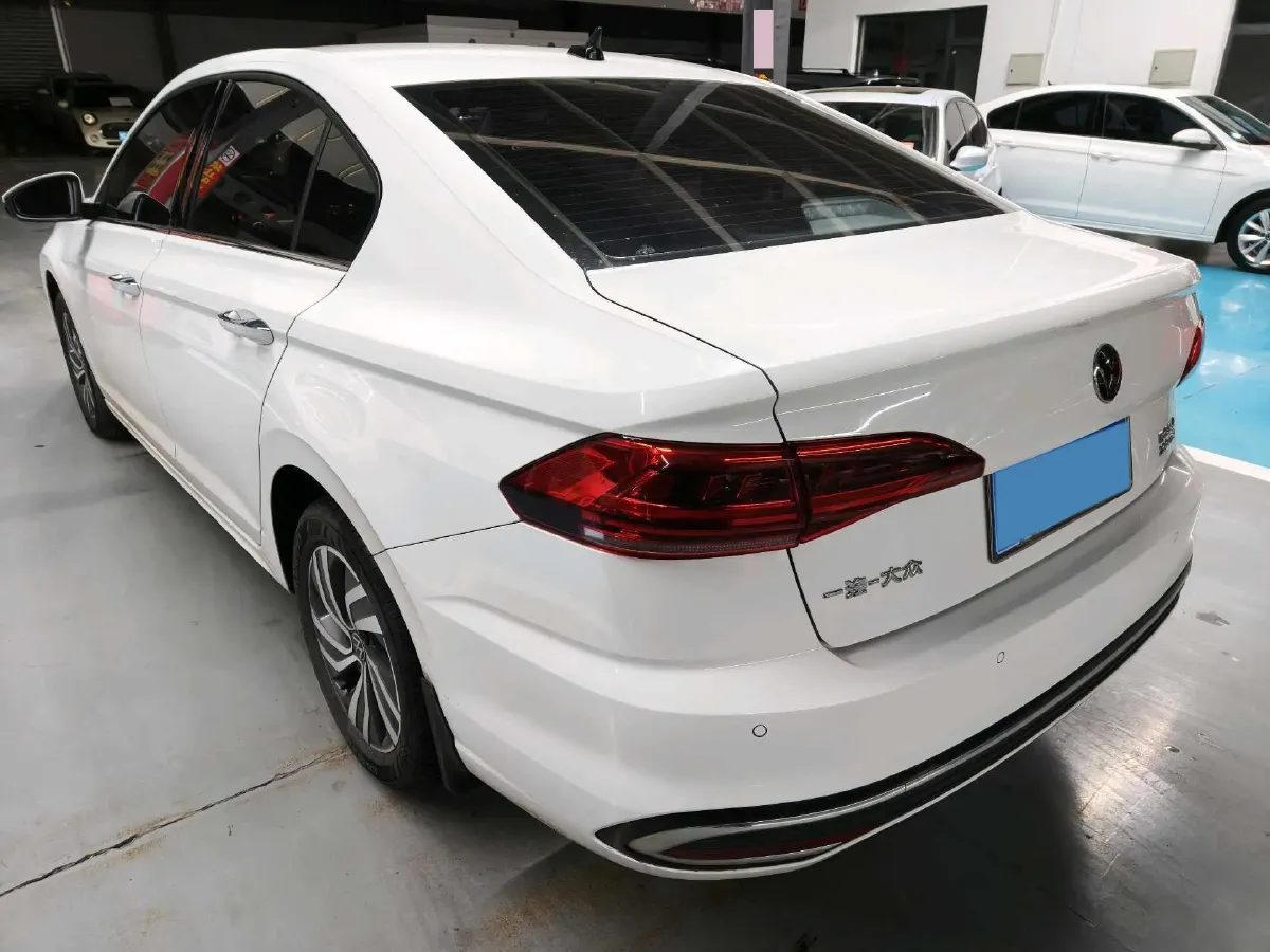 2023 Volkswagen Bora 1.2T 116HP L4 7DCT,autocango,china used car exporter,china ev exporter,chinese used car exporter,chinese used ev exporter