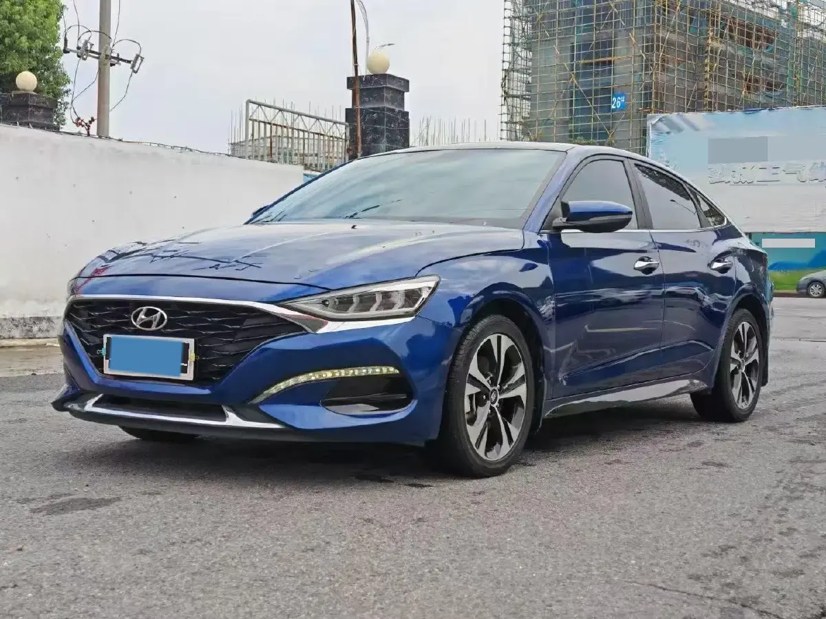 2021 Hyundai La Festa 1.6T 204HP L4 7DCT