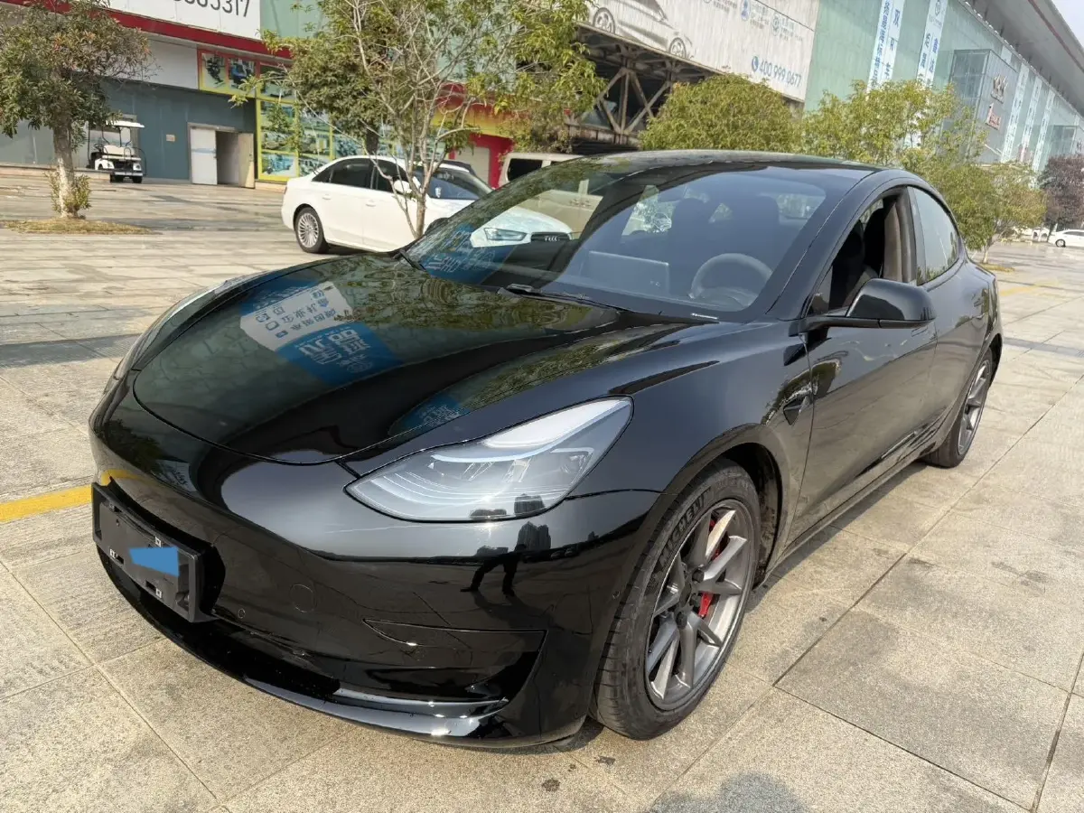 2022 Tesla Model 3 BEV 60KWH
