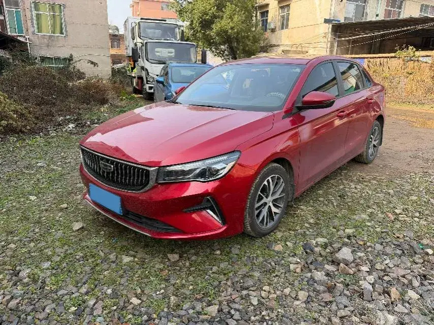 2022 Geely Emgrand 1.5L 114HP L4 CVT