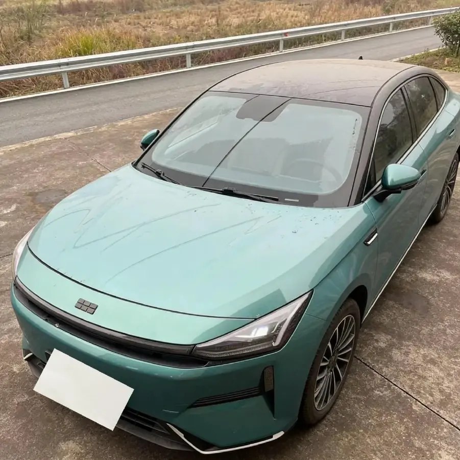 2023 Geely Galaxy L6 1.5T 163HP L4 3DHT PHEV