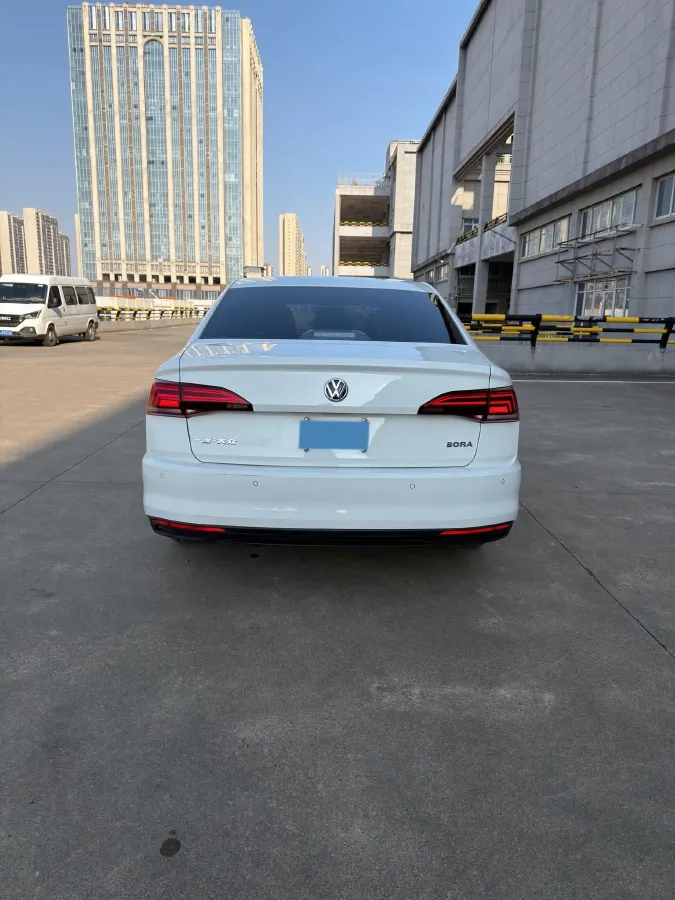 2019 Bestune T77 1.2T 143HP L4 7DCT,autocango,china used car exporter,china ev exporter,chinese used car exporter,chinese used ev exporter