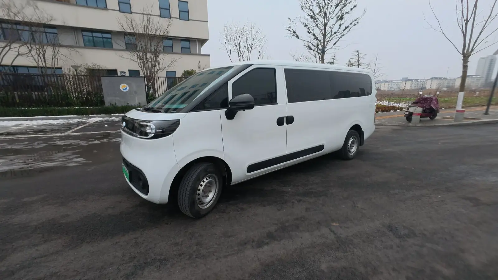 2025 MAXUS XinTu V70 2.0T 150HP L4 9AT