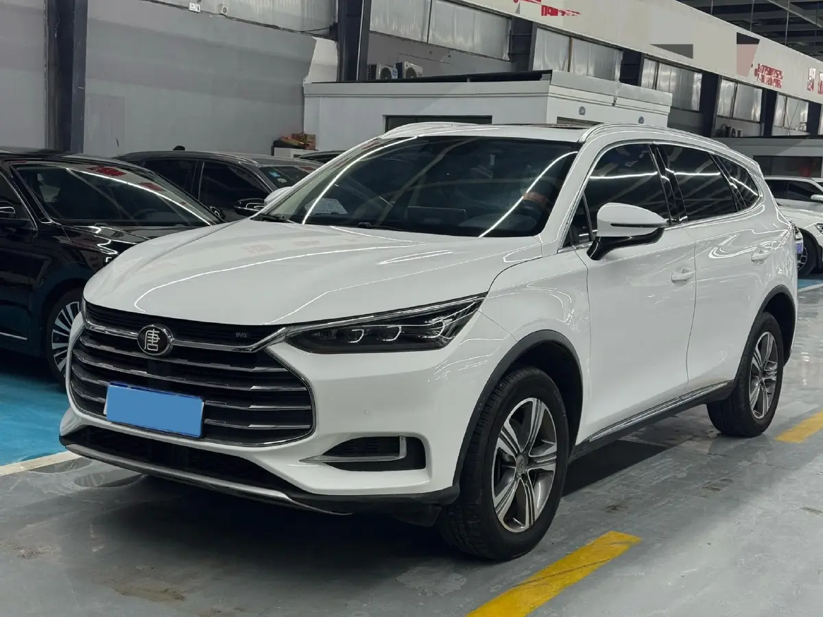2018 BYD Tang 2.0T 205HP L4 6AT
