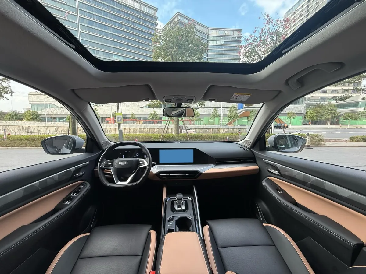 2024 Geely OkavangoPRO 1.5T 181HP L4 7DCT,autocango,china used car exporter,china ev exporter,chinese used car exporter,chinese used ev exporter