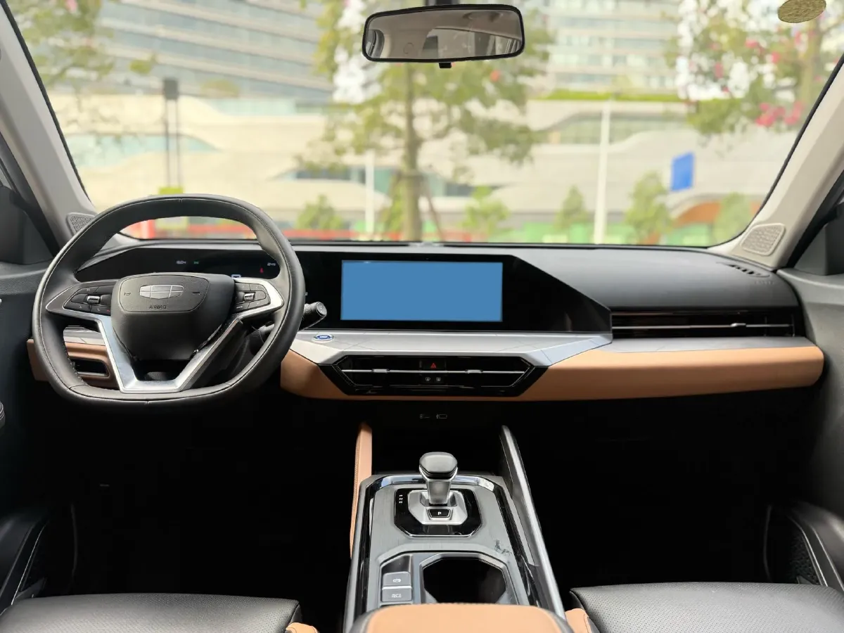 2024 Geely OkavangoPRO 1.5T 181HP L4 7DCT,autocango,china used car exporter,china ev exporter,chinese used car exporter,chinese used ev exporter