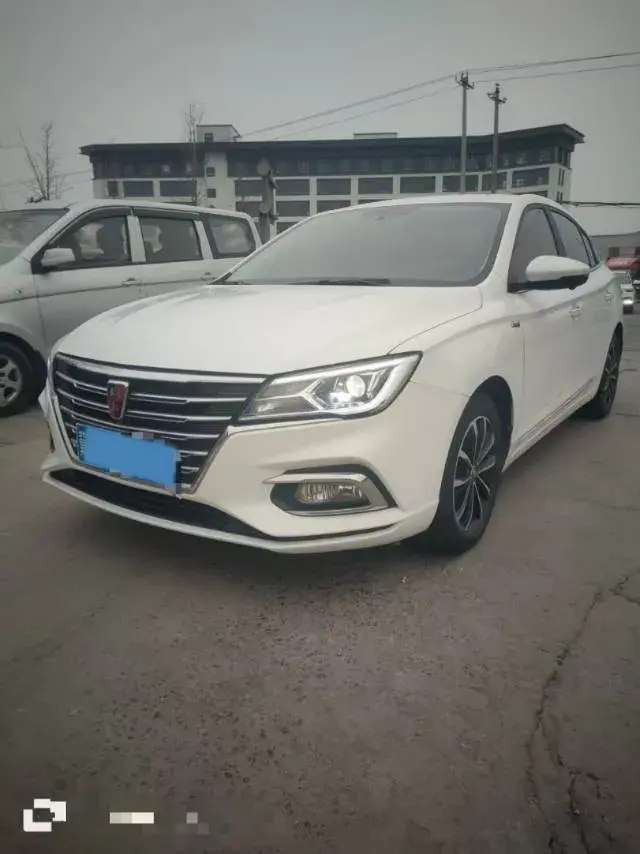 2019 Roewe i5 1.5L 120HP L4 CVT