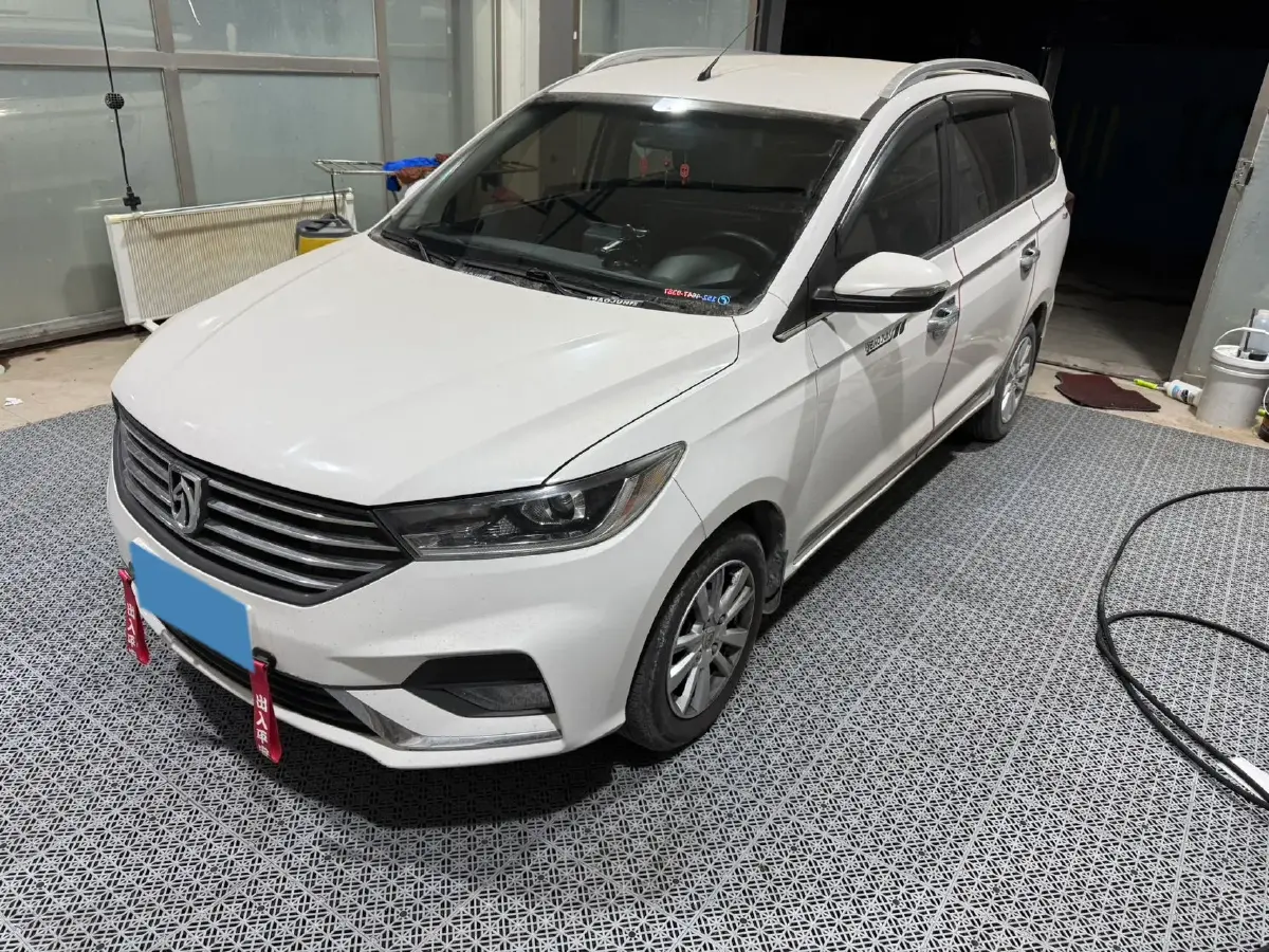 2018 BaoJun 360 1.5L 112HP L4 6MT