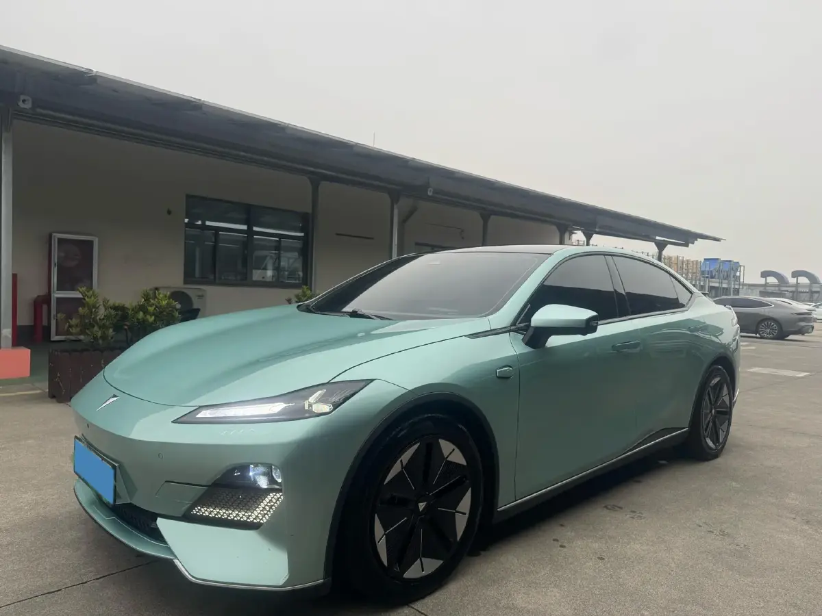 2022 DongFeng Forthing LingZhi EV BEV 68.4KWH