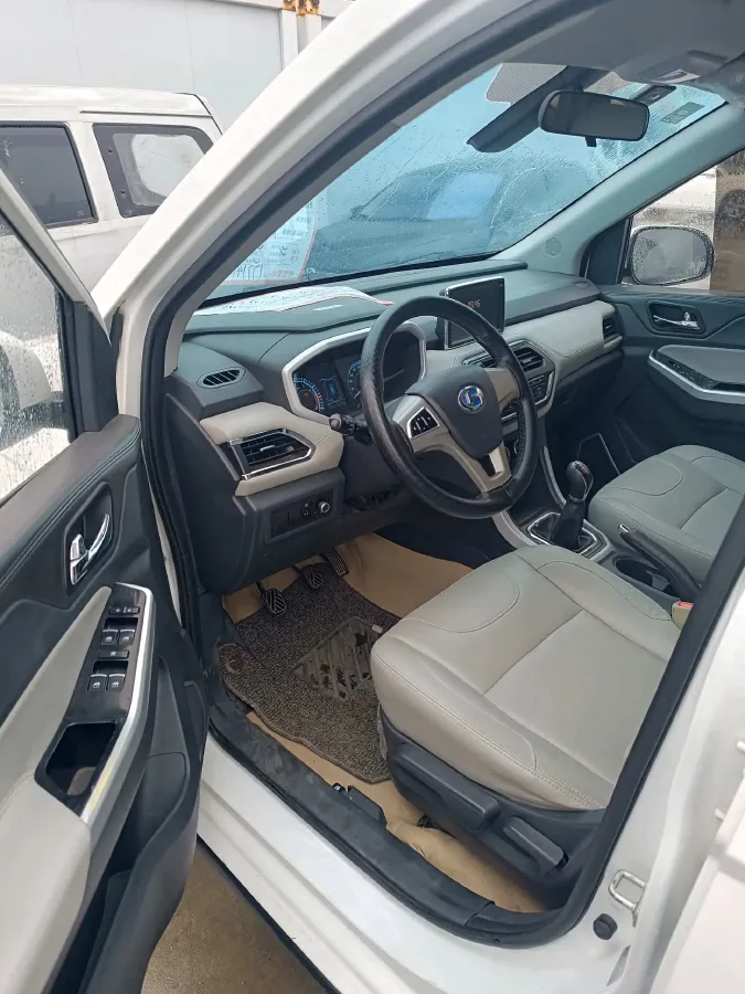 2017 BAIC ChangHe M70 1.5L 113HP L4 5MT,autocango,china used car exporter,china ev exporter,chinese used car exporter,chinese used ev exporter