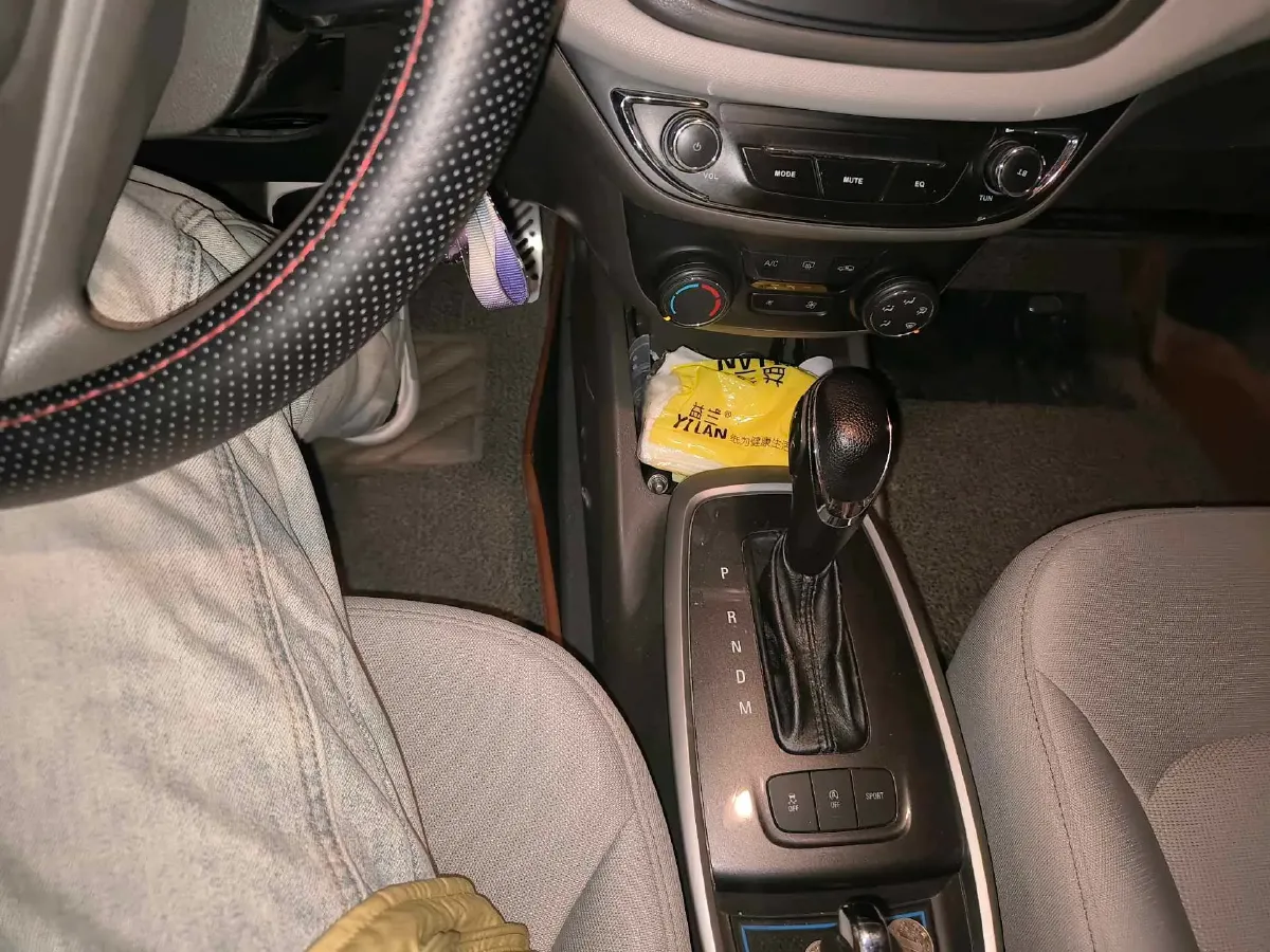 2018 Chevrolet Lova RV 1.5L 113HP L4 4AT,autocango,china used car exporter,china ev exporter,chinese used car exporter,chinese used ev exporter