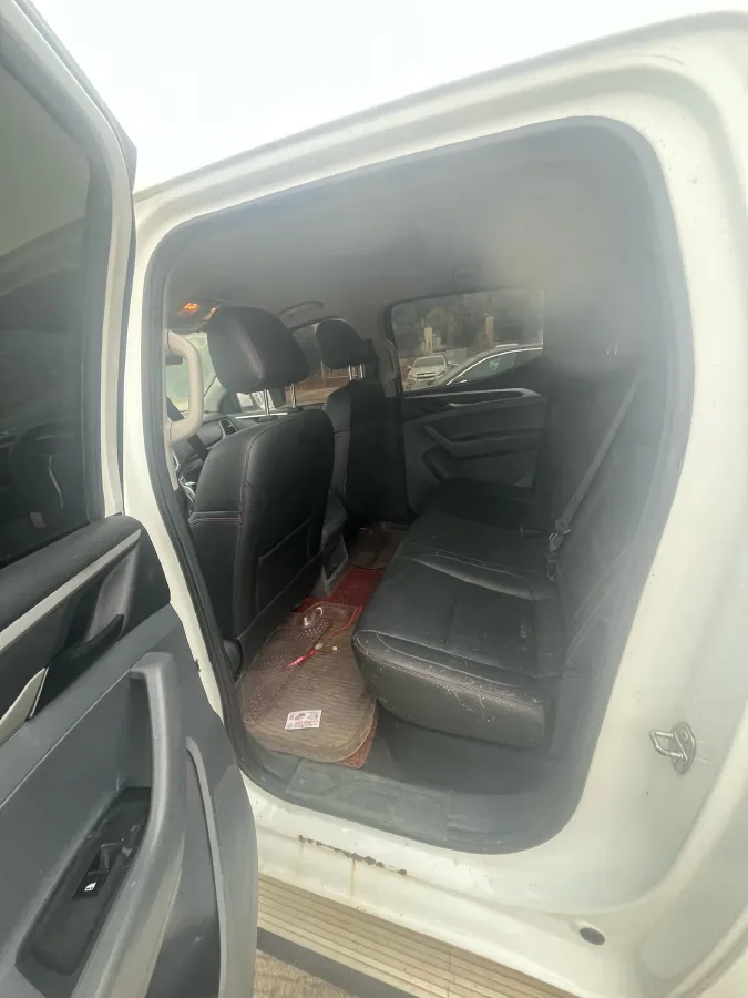 2017 Ford EcoSport 1.5L 110HP L4 6DCT,autocango,china used car exporter,china ev exporter,chinese used car exporter,chinese used ev exporter