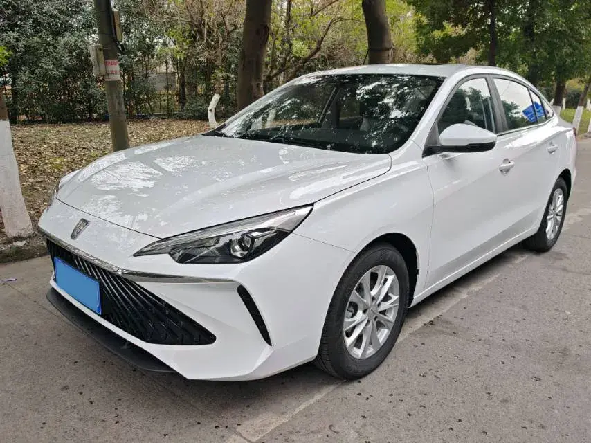 2024 Roewe i5 1.5L 129HP L4 CVT