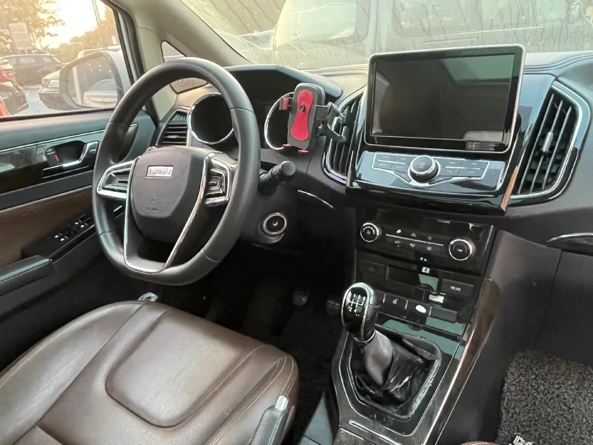 2017 LiFan XuanLang 1.8L 133HP L4 5MT,autocango,china used car exporter,china ev exporter,chinese used car exporter,chinese used ev exporter