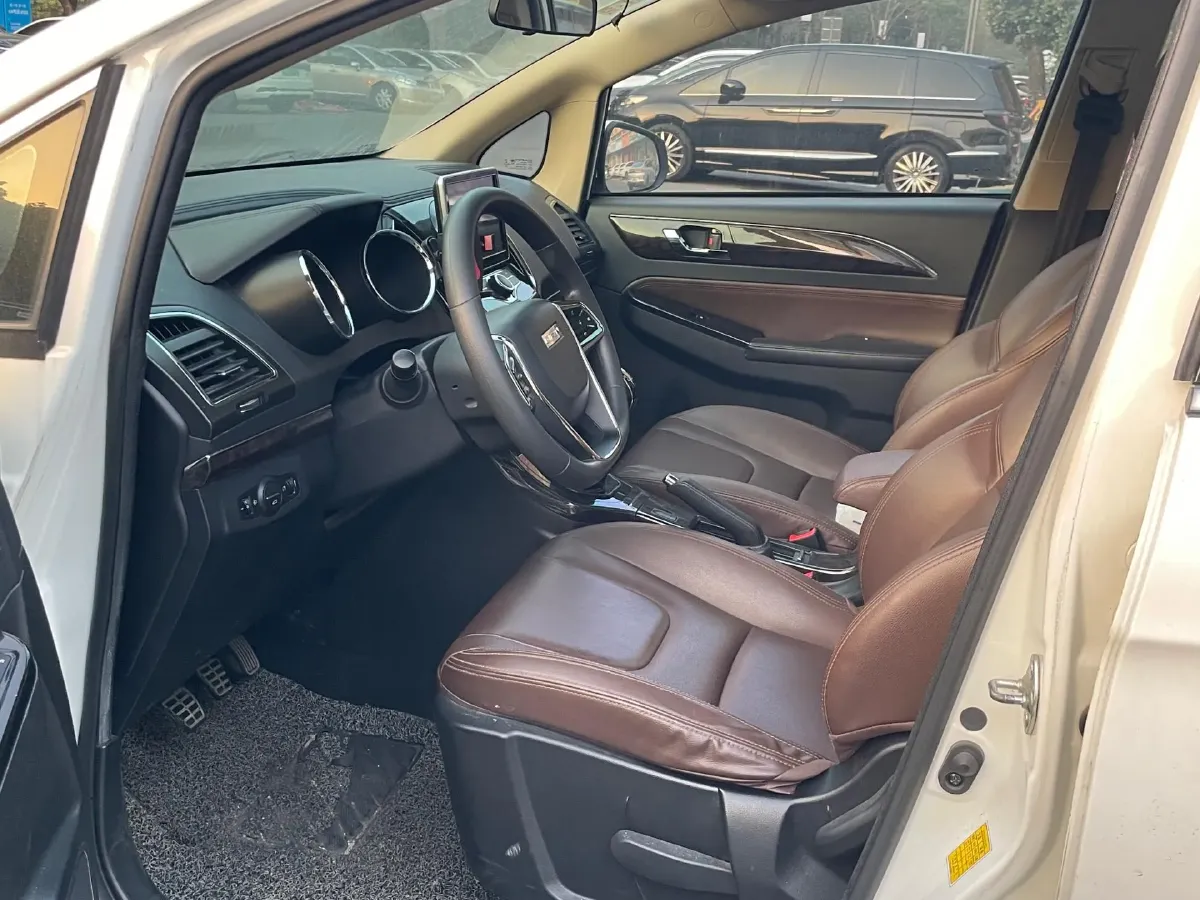 2017 LiFan XuanLang 1.8L 133HP L4 5MT,autocango,china used car exporter,china ev exporter,chinese used car exporter,chinese used ev exporter