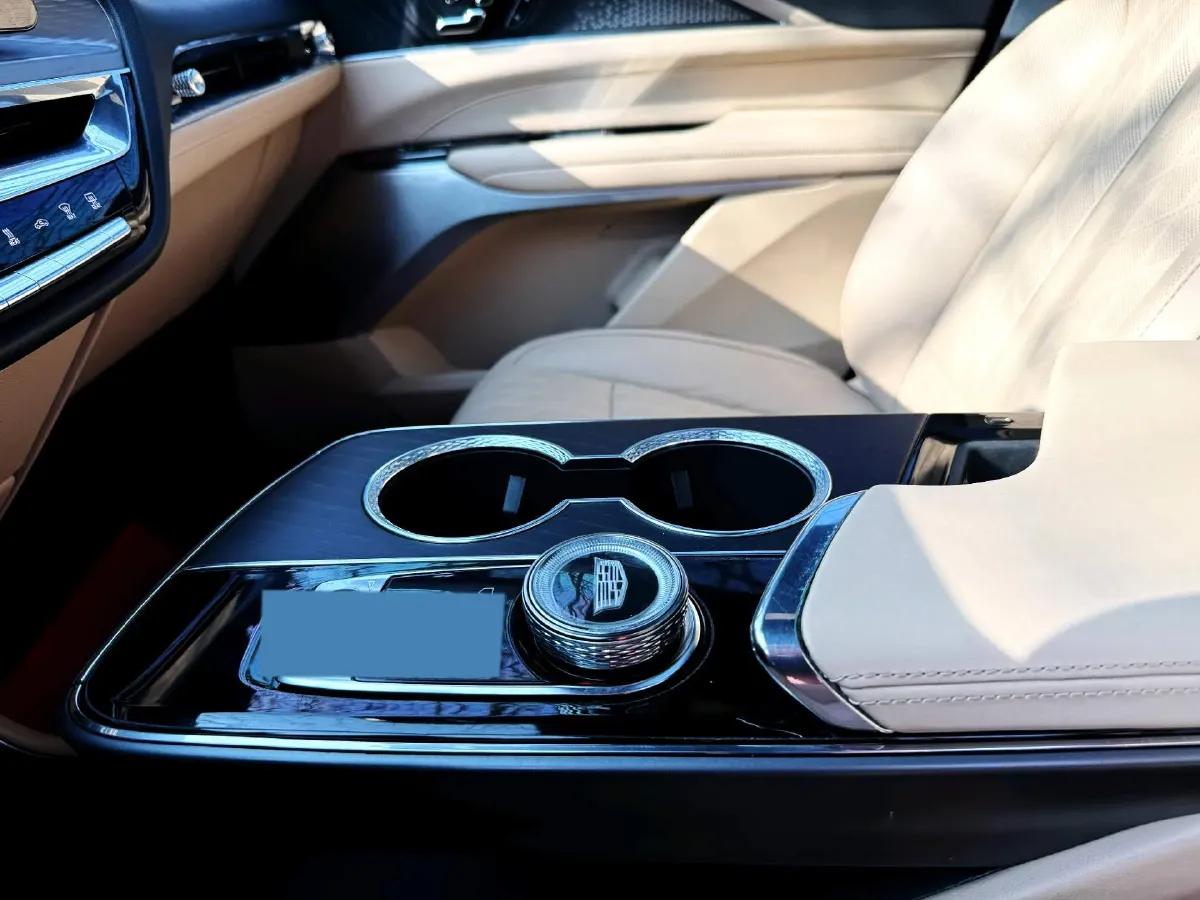 2022 Cadillac IQ Lyriq BEV 95.7KWH,autocango,china used car exporter,china ev exporter,chinese used car exporter,chinese used ev exporter