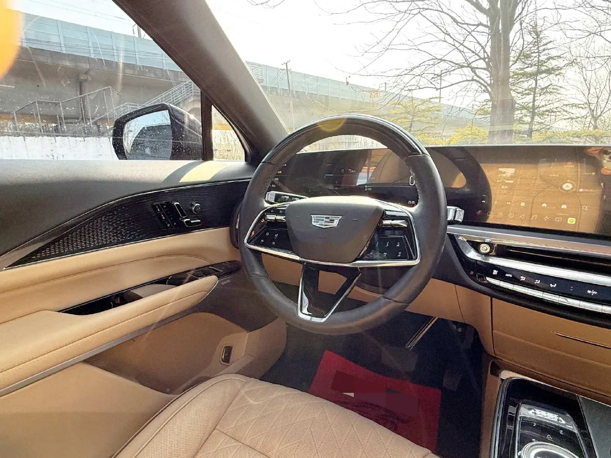 2022 Cadillac IQ Lyriq BEV 95.7KWH,autocango,china used car exporter,china ev exporter,chinese used car exporter,chinese used ev exporter