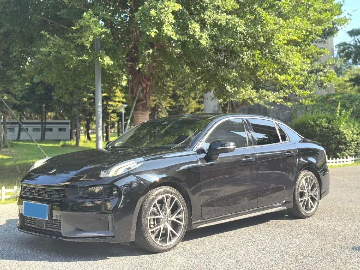 2021 LYNK&CO 03 2.0T 190HP L4 6AT