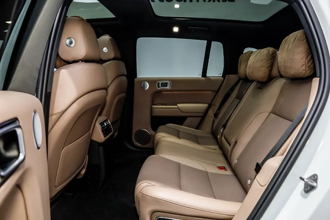 2025 Li L7 Range Extended 154HP REEV,autocango,china used car exporter,china ev exporter,chinese used car exporter,chinese used ev exporter