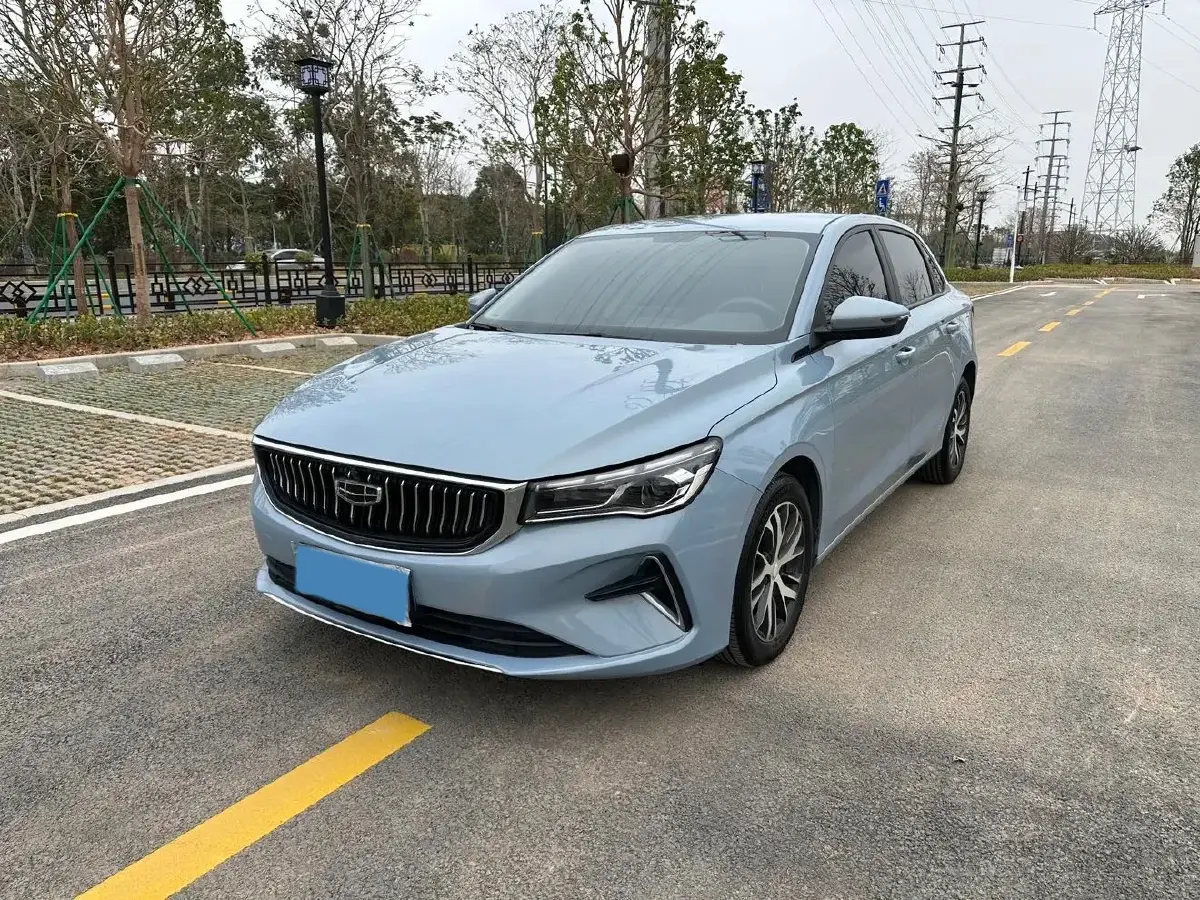 2023 Geely Emgrand 1.5L 127HP L4 CVT