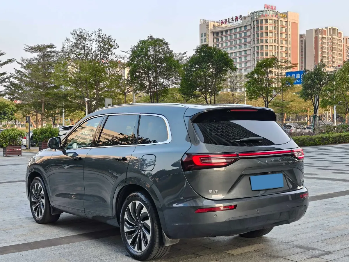 2024 Jaguar E-PACE 1.5T 200HP L3 8AT,autocango,china used car exporter,china ev exporter,chinese used car exporter,chinese used ev exporter