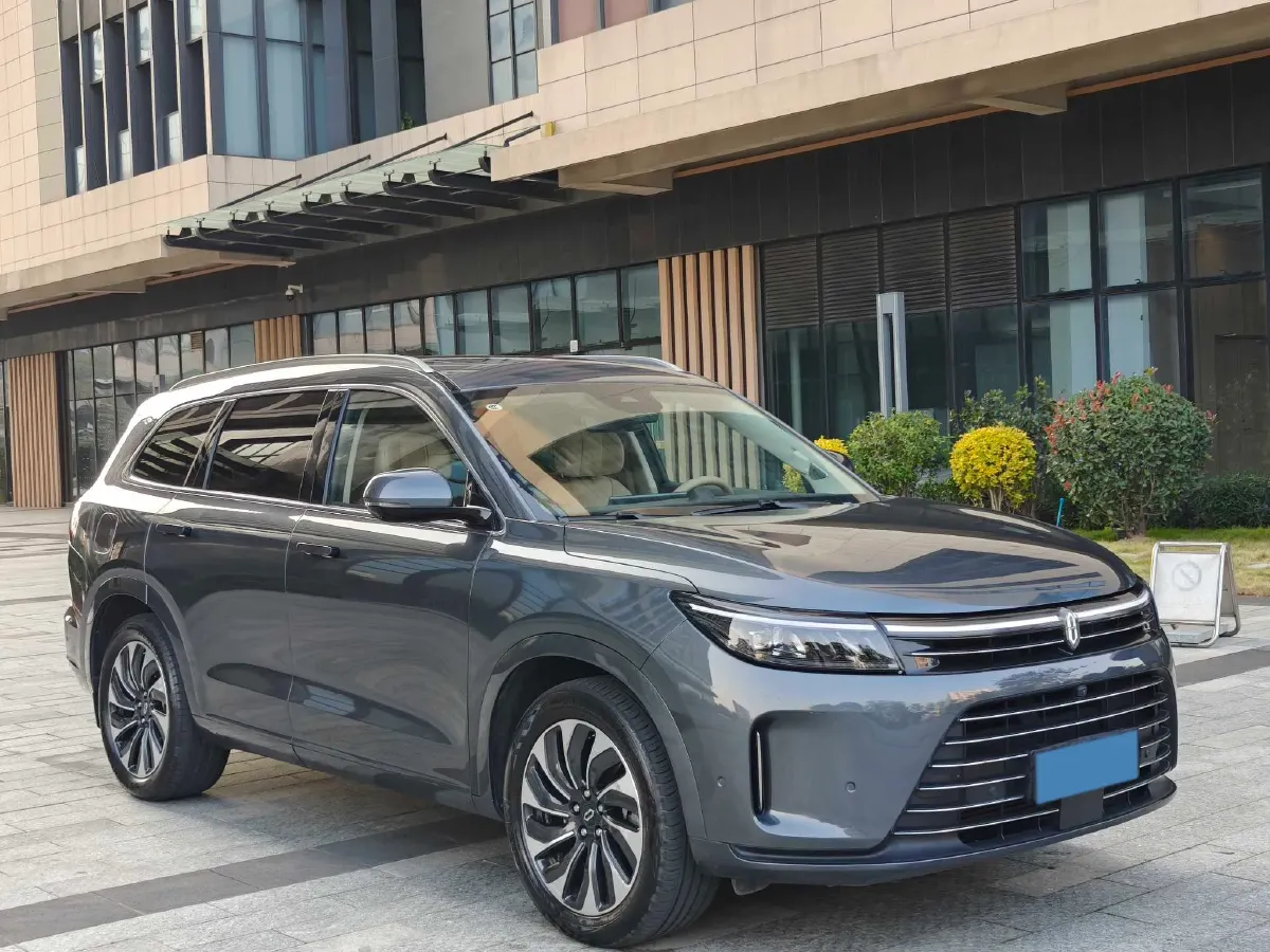 2024 Jaguar E-PACE 1.5T 200HP L3 8AT,autocango,china used car exporter,china ev exporter,chinese used car exporter,chinese used ev exporter